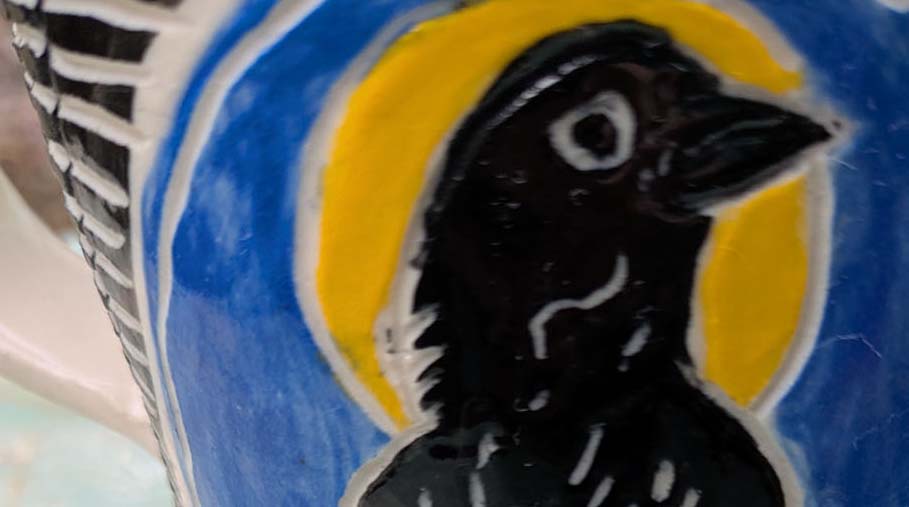 Crow walking mug showing side-eye pose