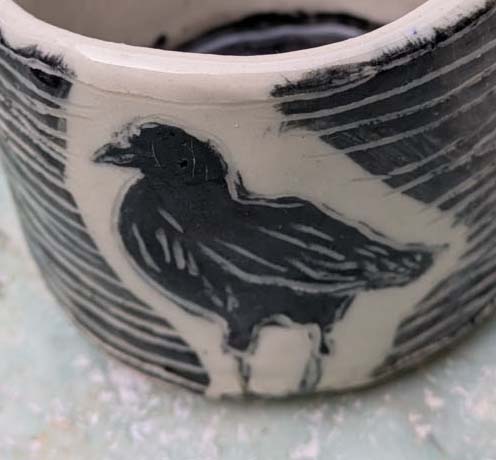 Sketchy crows mug, crow with head tilt