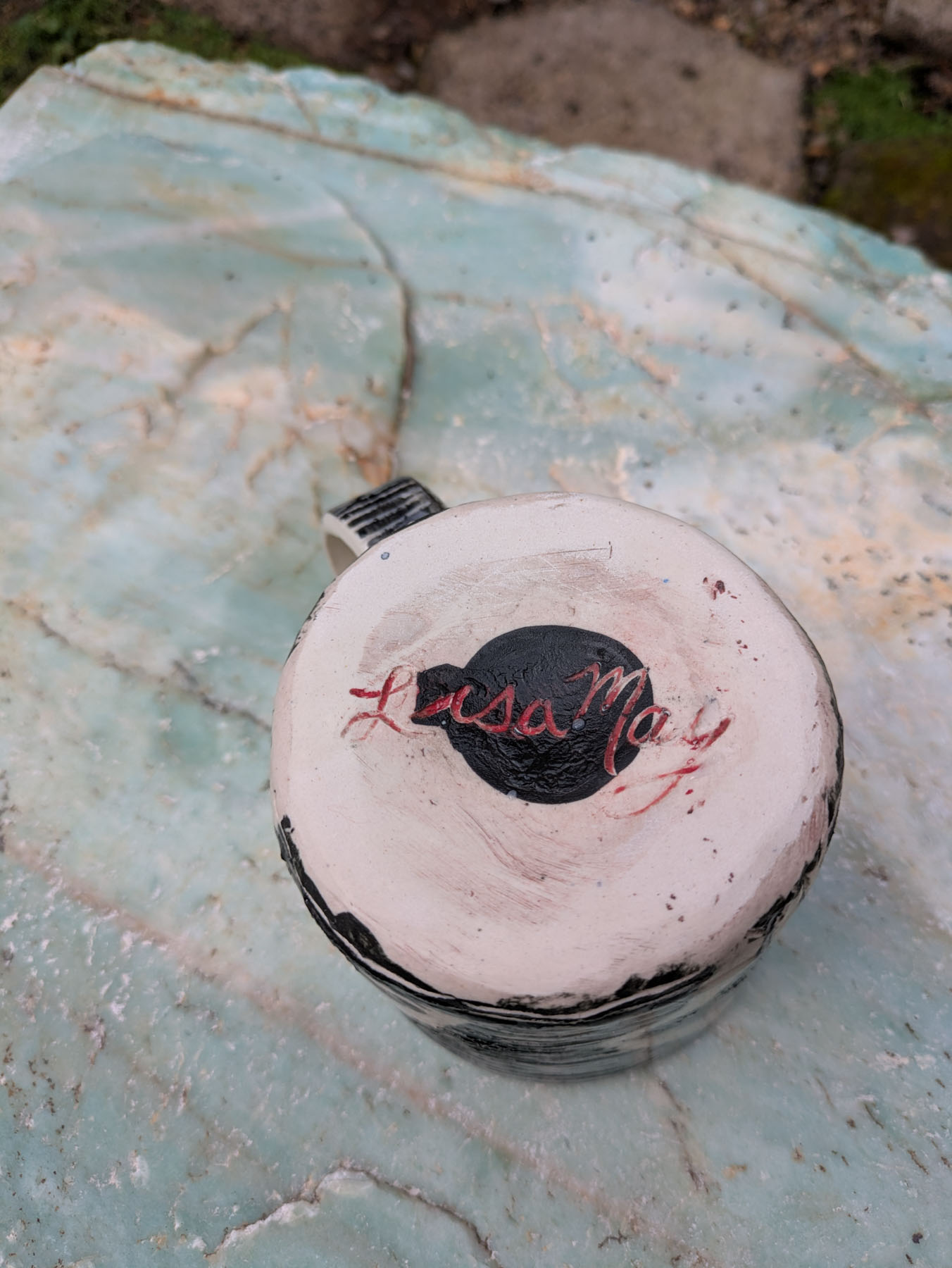 Sketchy crows mug, alternate view